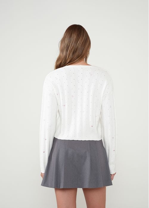 Buzo tejido con corazones