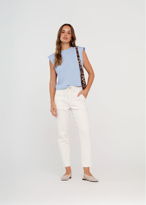 Camisa con recogido en hombros