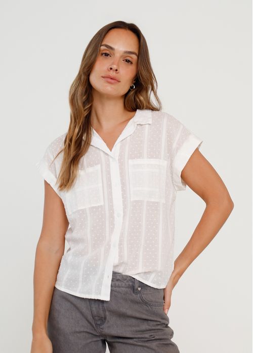 Camisa con transparencia