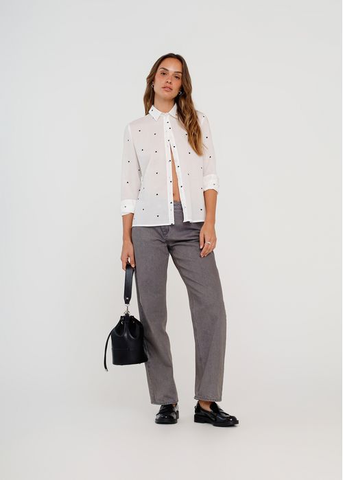 Camisa con corazones