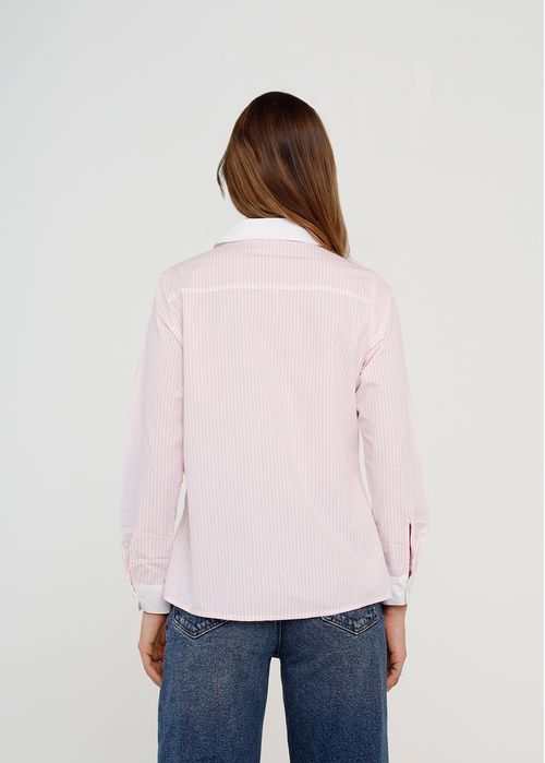 Camisa clásica con doble bolsillo