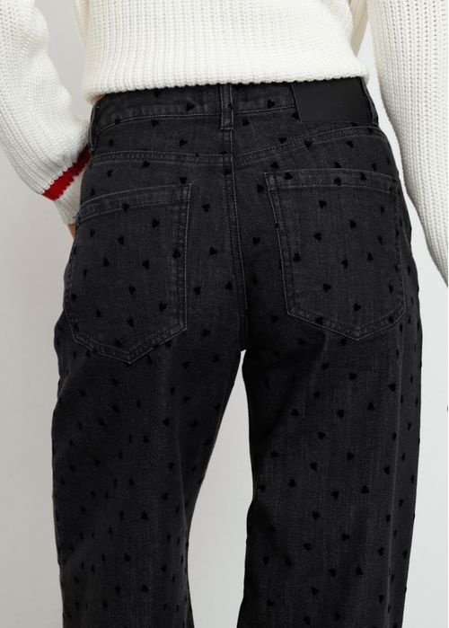 Jean Wide Leg con print de corazones