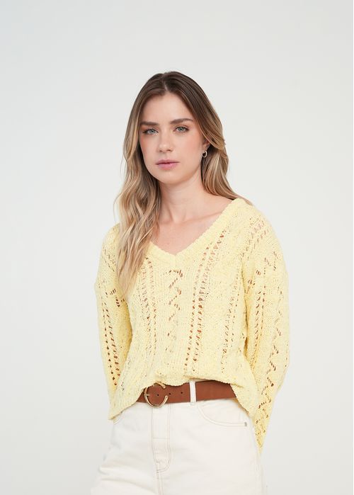 Buzo tejido con escote