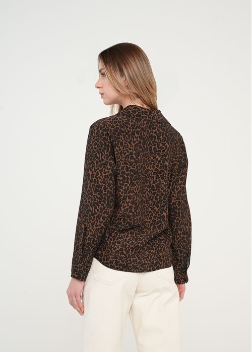Camisa clásica de animal print