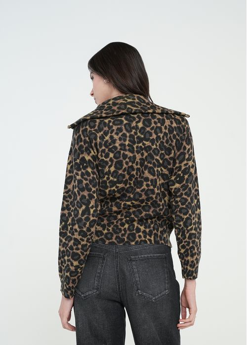 Buzo cerrado de animal print