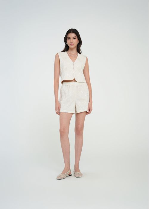 Short corto con lentejuelas