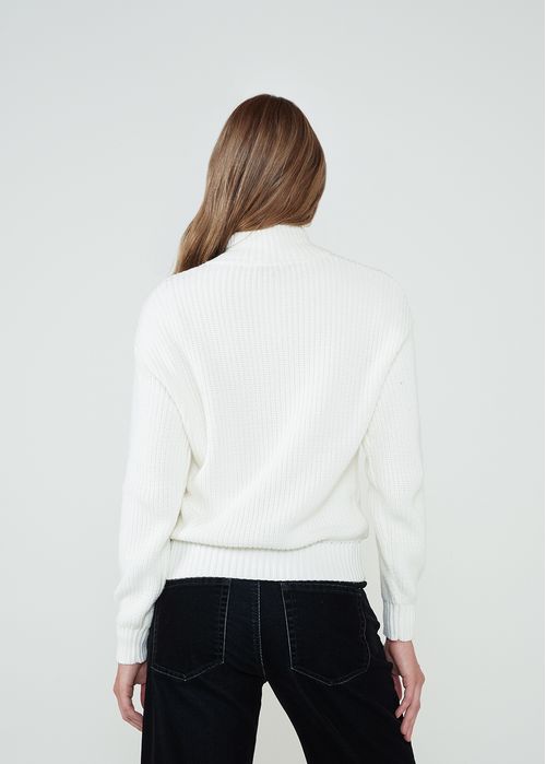 Buzo tejido con cierre