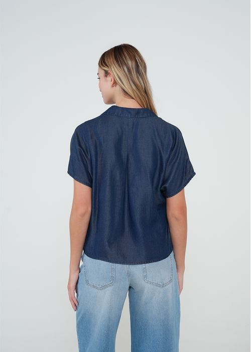 Camisa corta tipo denim