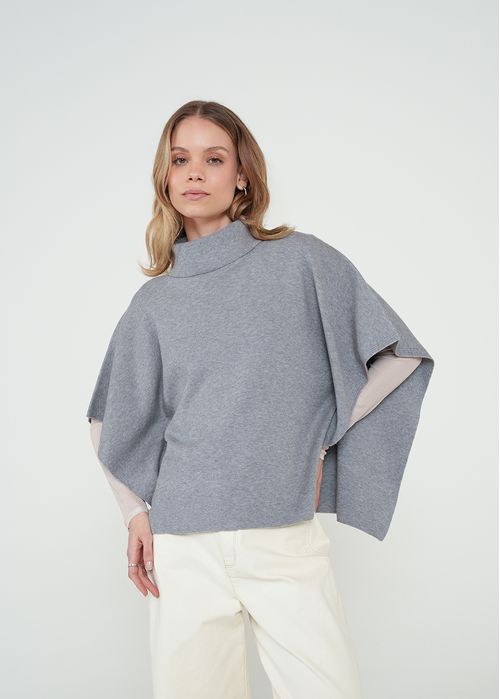Poncho tejido tipo capa